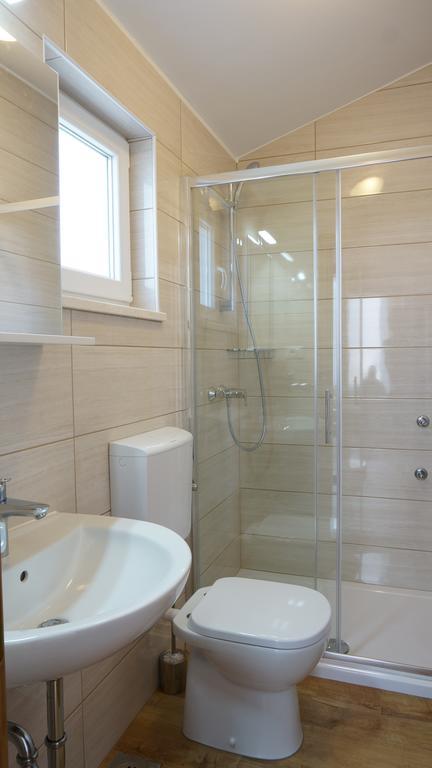 Guest House Jere Old Town โรกอซนิซา ห้อง รูปภาพ